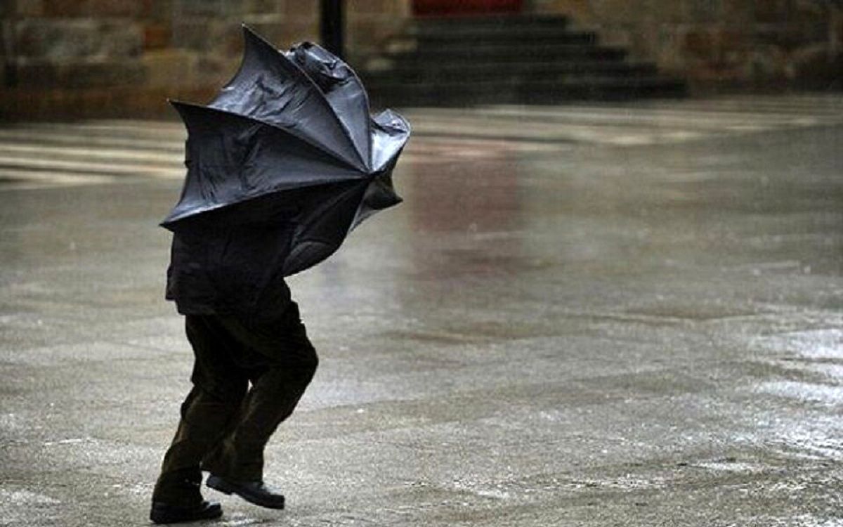 هواشناسی: تداوم وزش بادهای شدید در تهران تا دو روز آینده