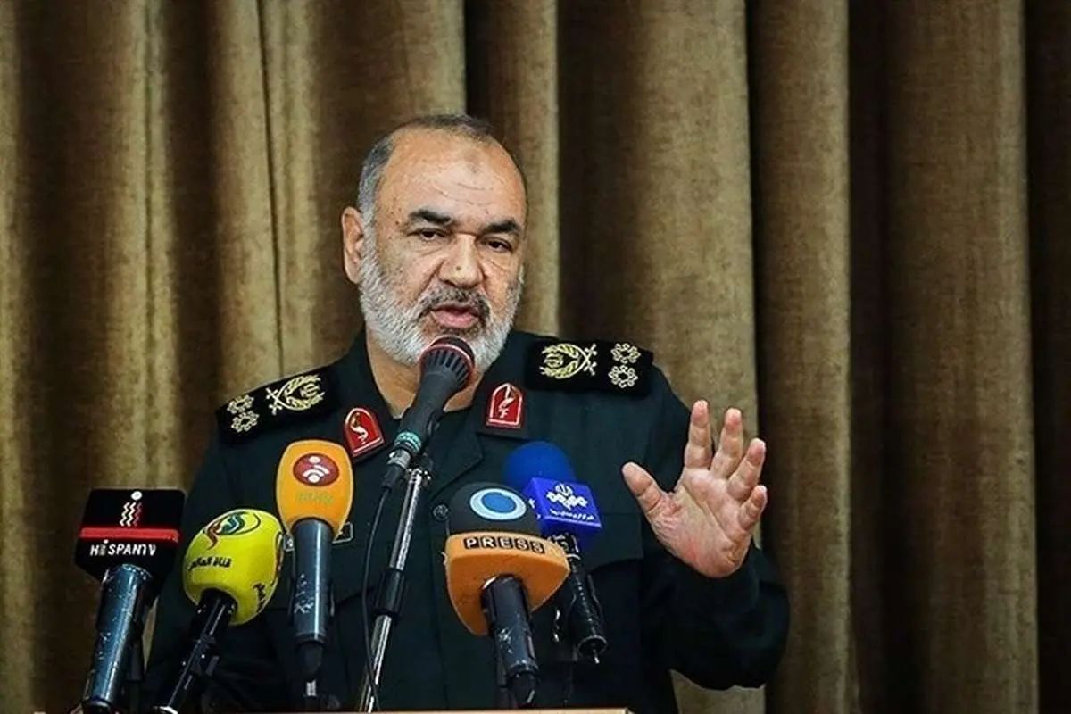 سرلشکر سلامی، فرمانده کل سپاه: اسرائیل که یک موشک انصارالله را نتوانست تحمل کند، اگر در یک لحظه با ۶۰۰ موشک [از سوی ما] مواجه شود، چه کار خواهد کرد؟