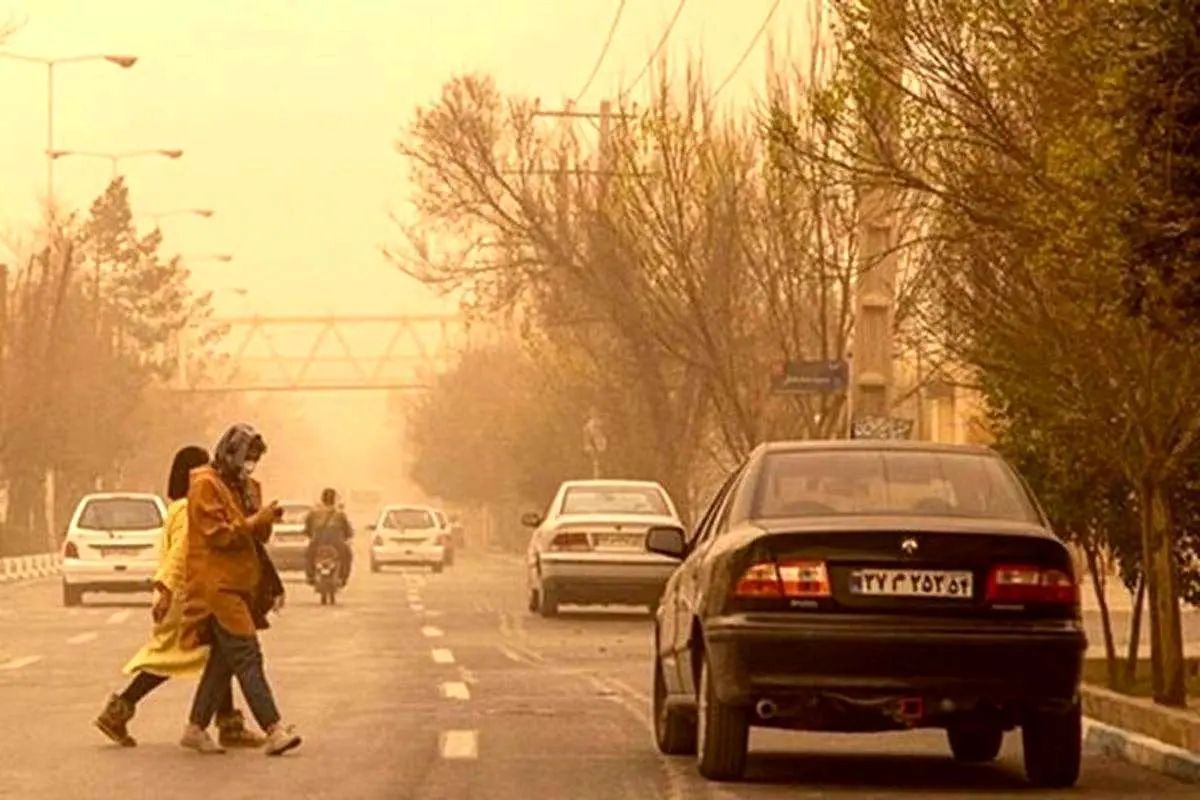 شرکت برق: تندباد سبب قطعی برق پنج شهرستان تابعه استان البرز شد