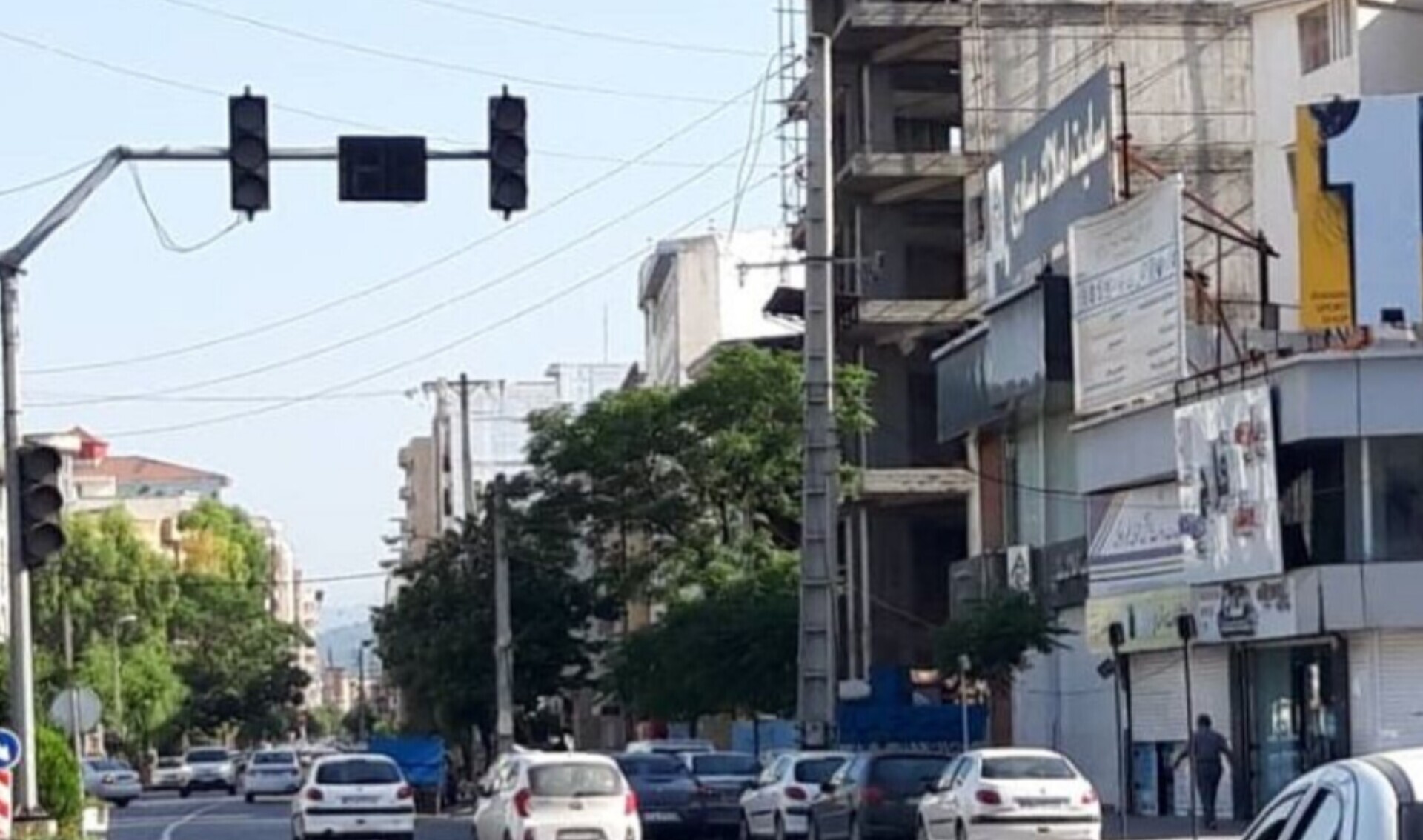 تشکری هاشمی، عضو شورای شهر: با توجه به اختصاص ردیف بودجه حدود ۲۰ میلیارد تومانی، شهرداری تهران هیچ بهانه‌ای برای خاموشی چراغ‌های راهنمایی در زمان قطعی برق ندارد